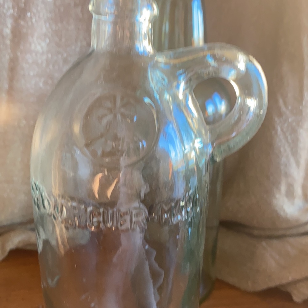 Vintage green glass decorative bottles made in Spain & Portugal - Picture 5 of 12